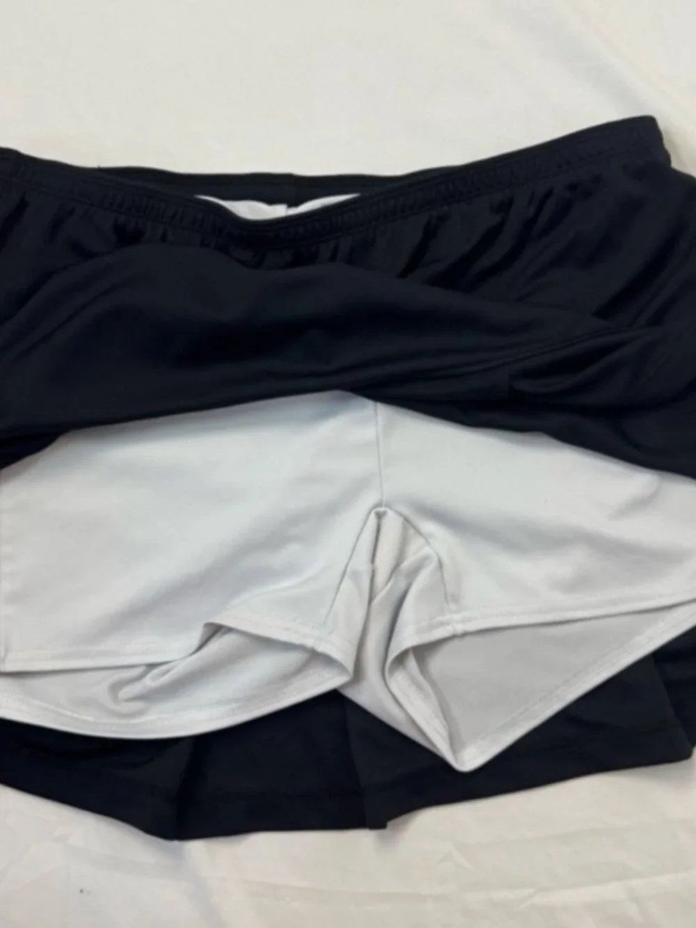 skirt skort Women’s size Large athletic black Sporty undershorts